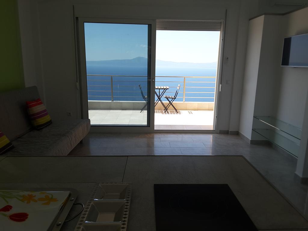 Shiraz Villas كالاماتا المظهر الخارجي الصورة
